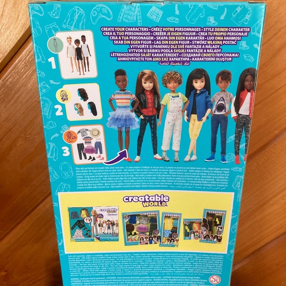 Creatable World doll - Picture 2 of 2